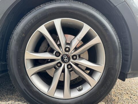 Hyundai SANTA FE CRDI PREMIUM 9